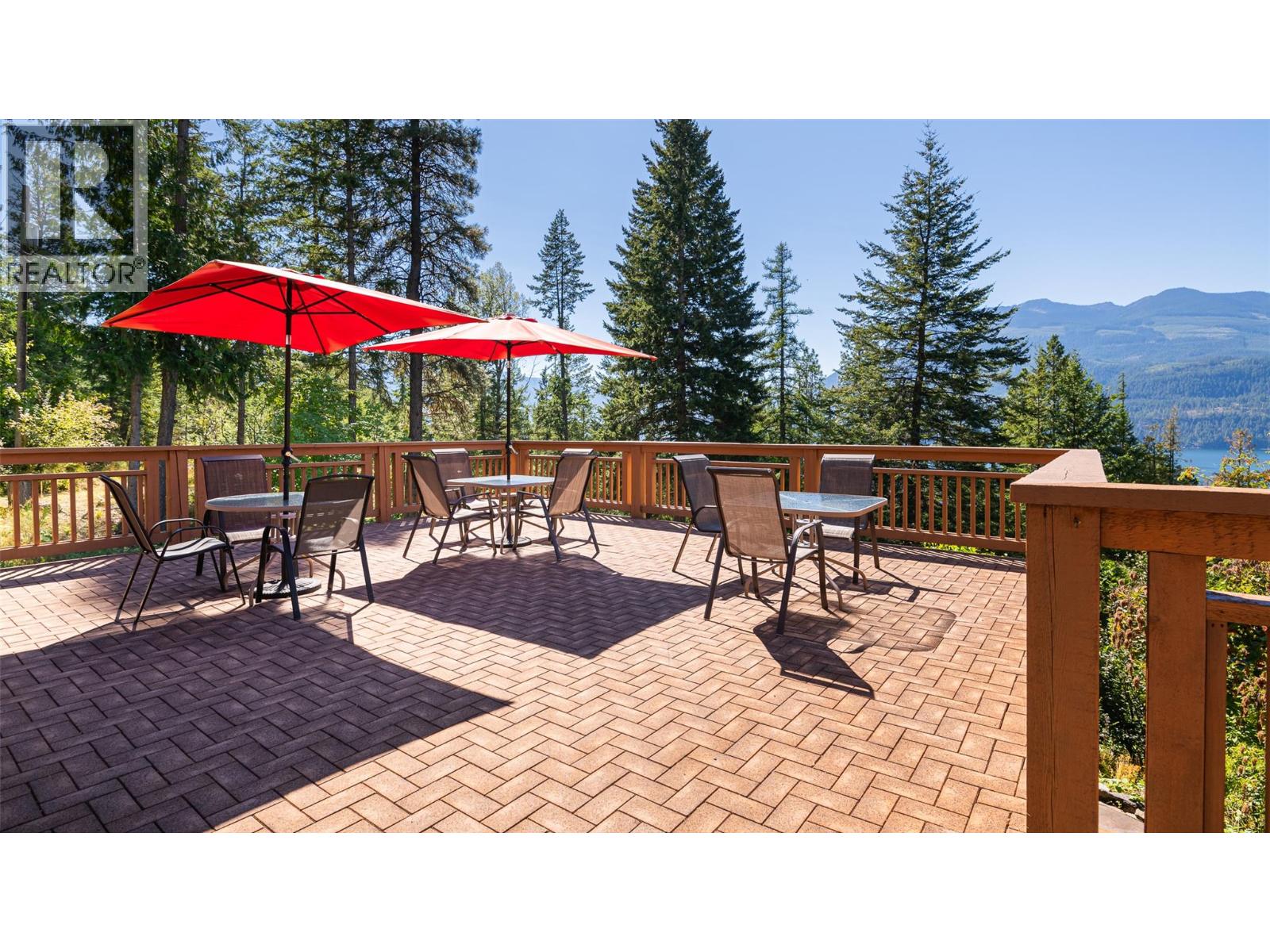 134 Riondel Road, Kootenay Bay, British Columbia  V0B 1X0 - Photo 17 - 10366530