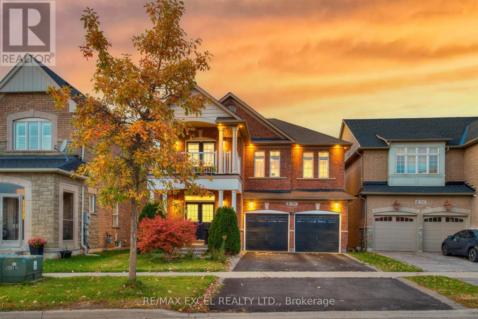 384 OLD COLONY ROAD, Richmond Hill, Ontario