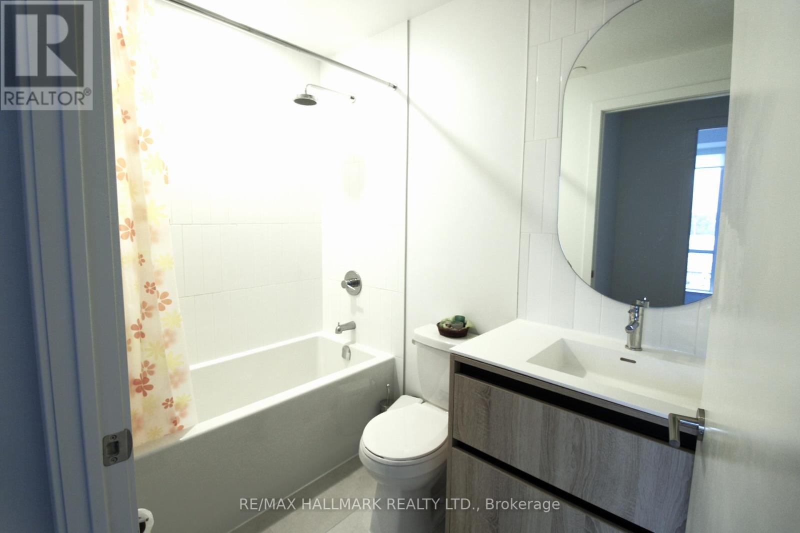 826 - 7950 Bathurst Street, Vaughan (Beverley Glen), Ontario  L4J 0L4 - Photo 13 - N12490824