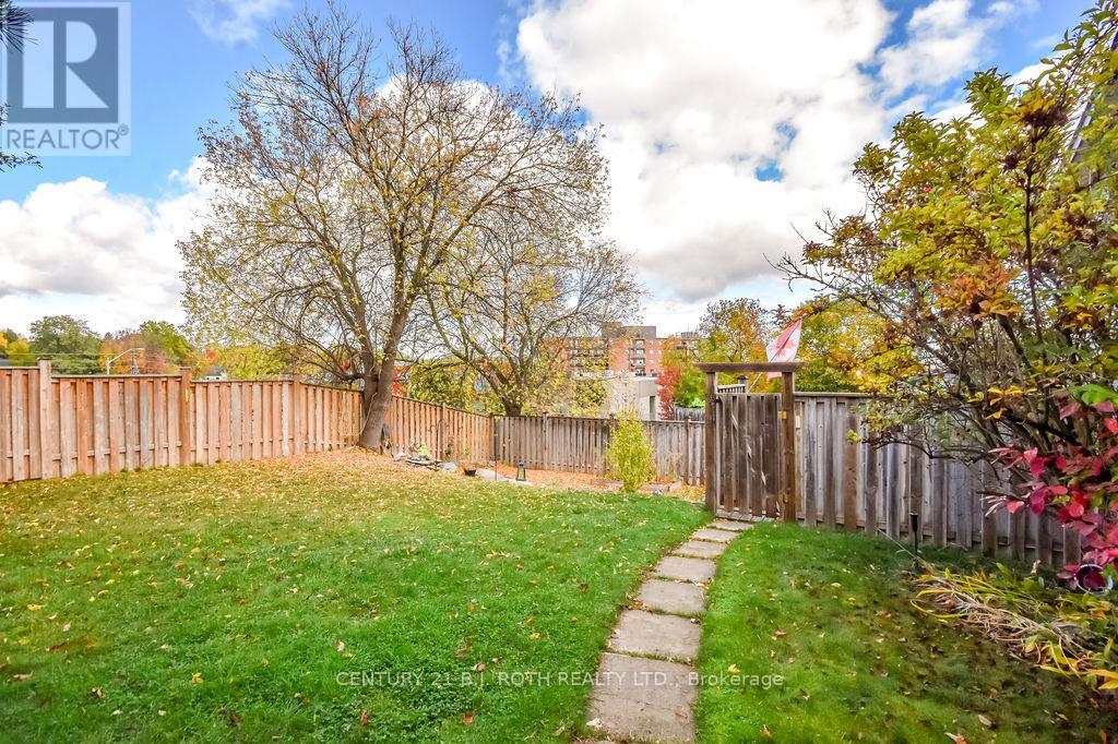 58 Collings Avenue, Bradford West Gwillimbury, Ontario  L3Z 1S3 - Photo 19 - N12487054