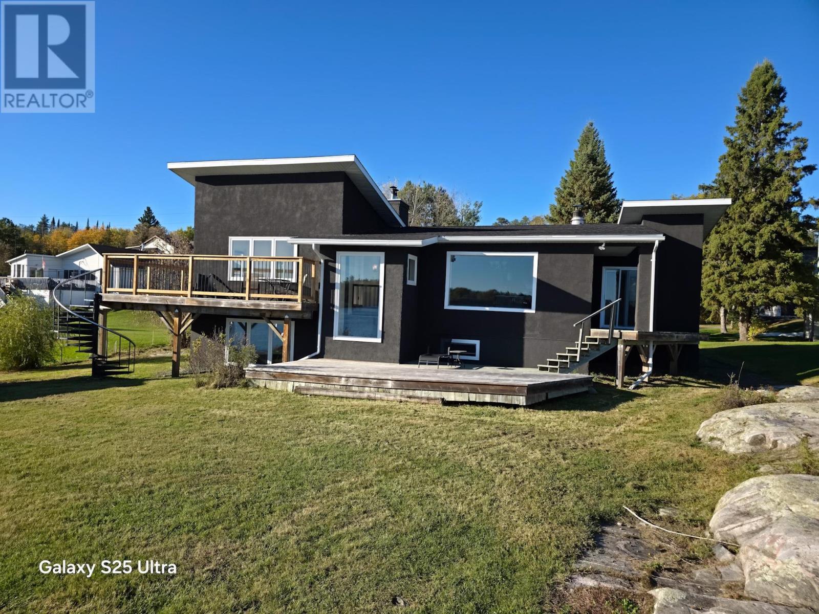 273 Darlington Bay RD, Kenora, Ontario