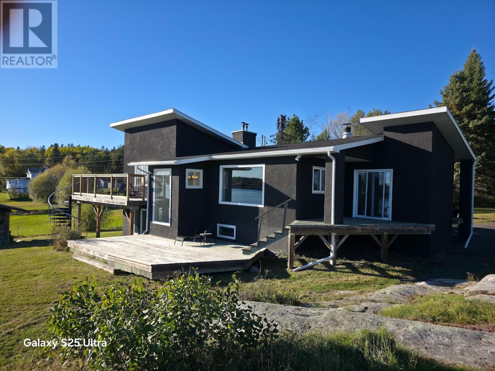 273 Darlington Bay Rd, Kenora, Ontario  P0X 1C0 - Photo 2 - TB253237