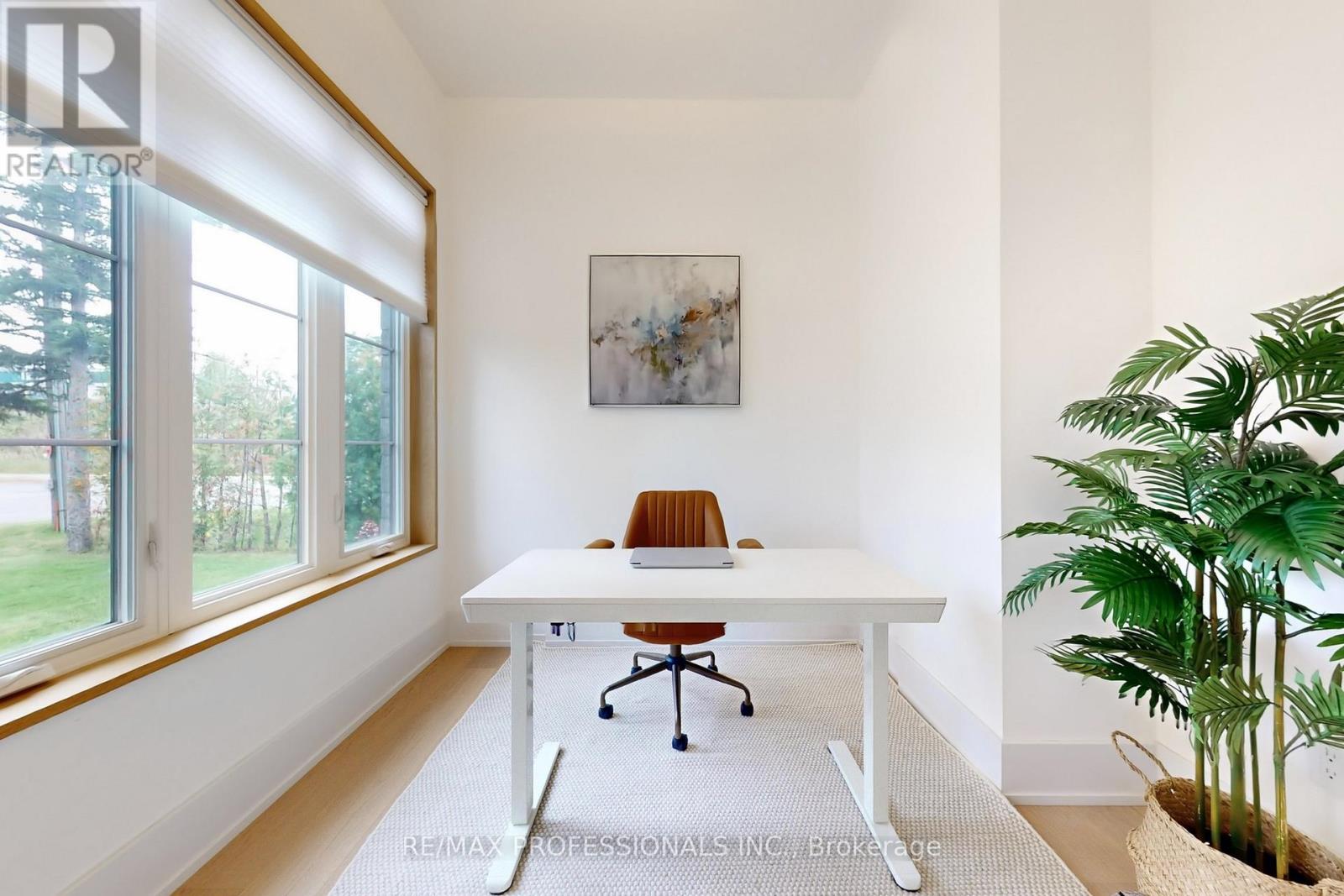 2615 Whaley Drive, Mississauga, Ontario  L5B 1X1 - Photo 13 - W12428460