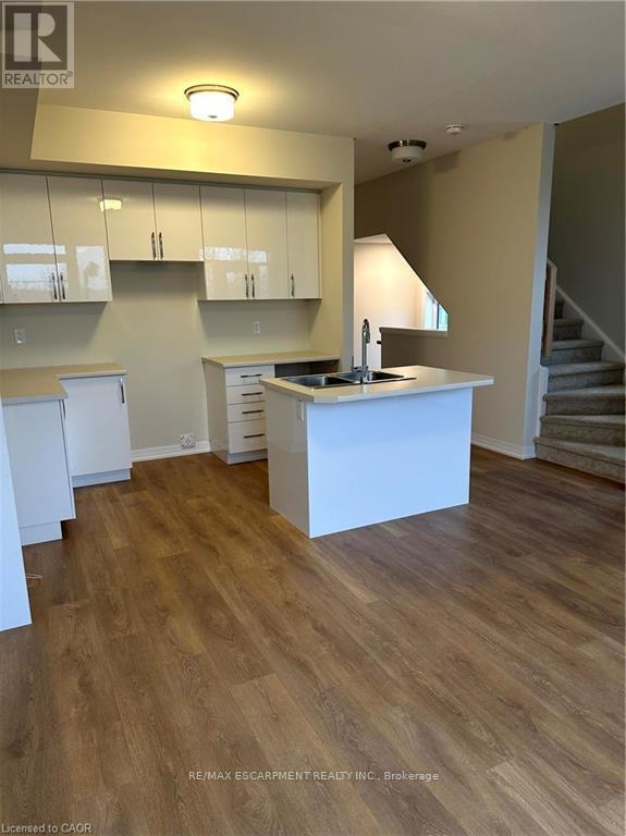 29 - 660 Colborne Street W, Brantford, Ontario  N3T 5L5 - Photo 19 - X12463174