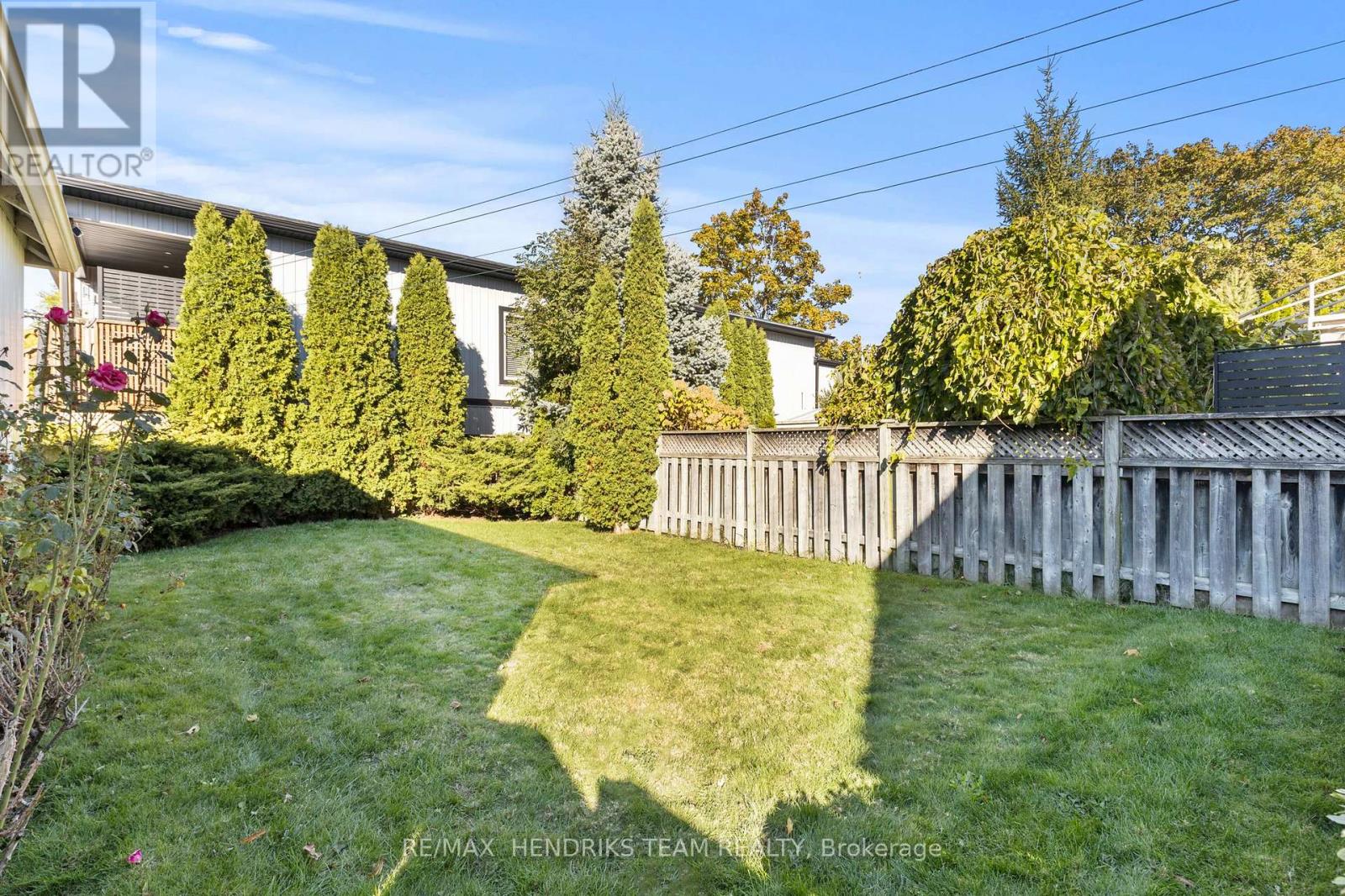 15 Stuart Avenue, St. Catharines, Ontario  L2R 1M6 - Photo 26 - X12493336