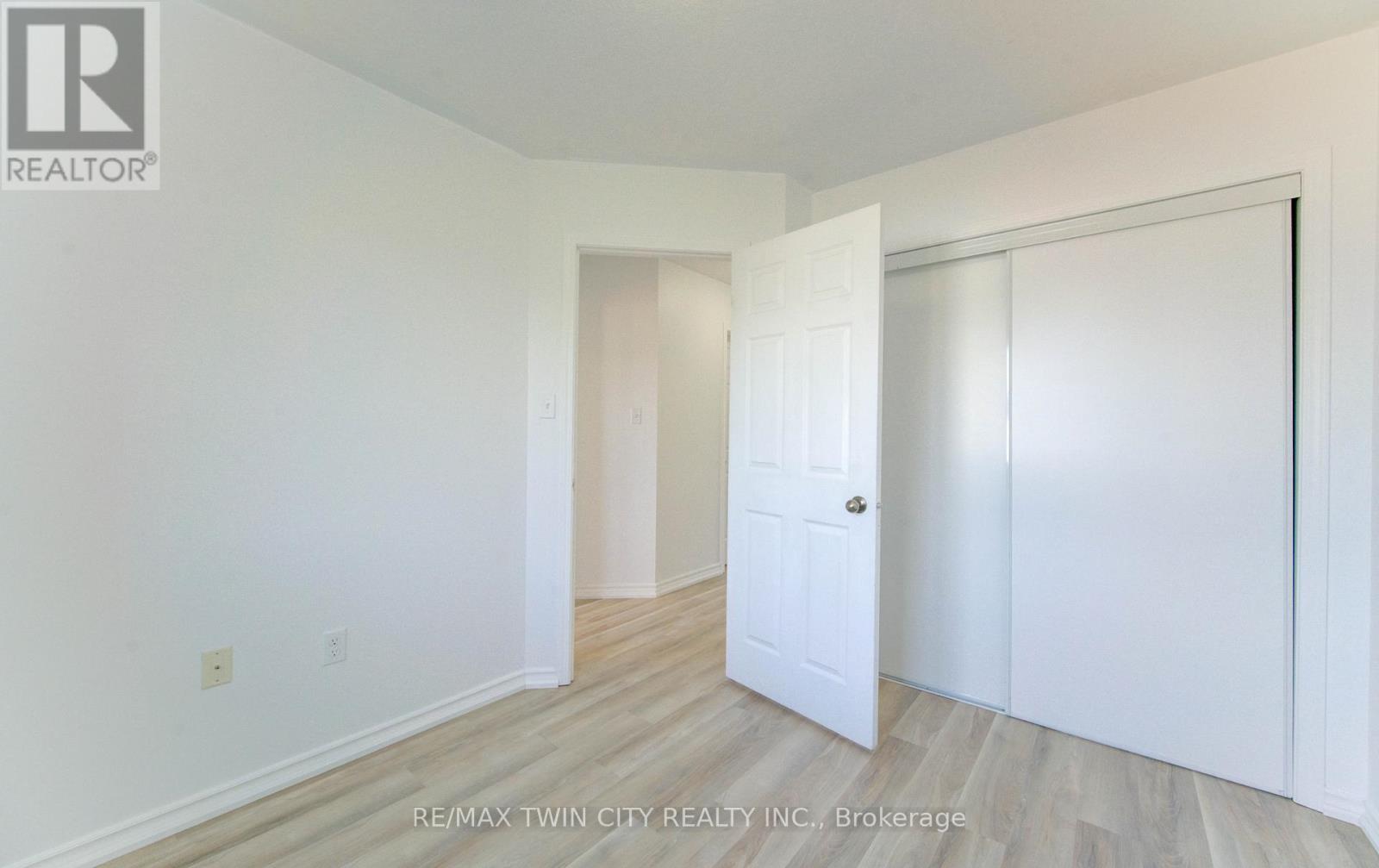 82 Trowbridge Street, Woolwich, Ontario  N0B 1M0 - Photo 12 - X12493038