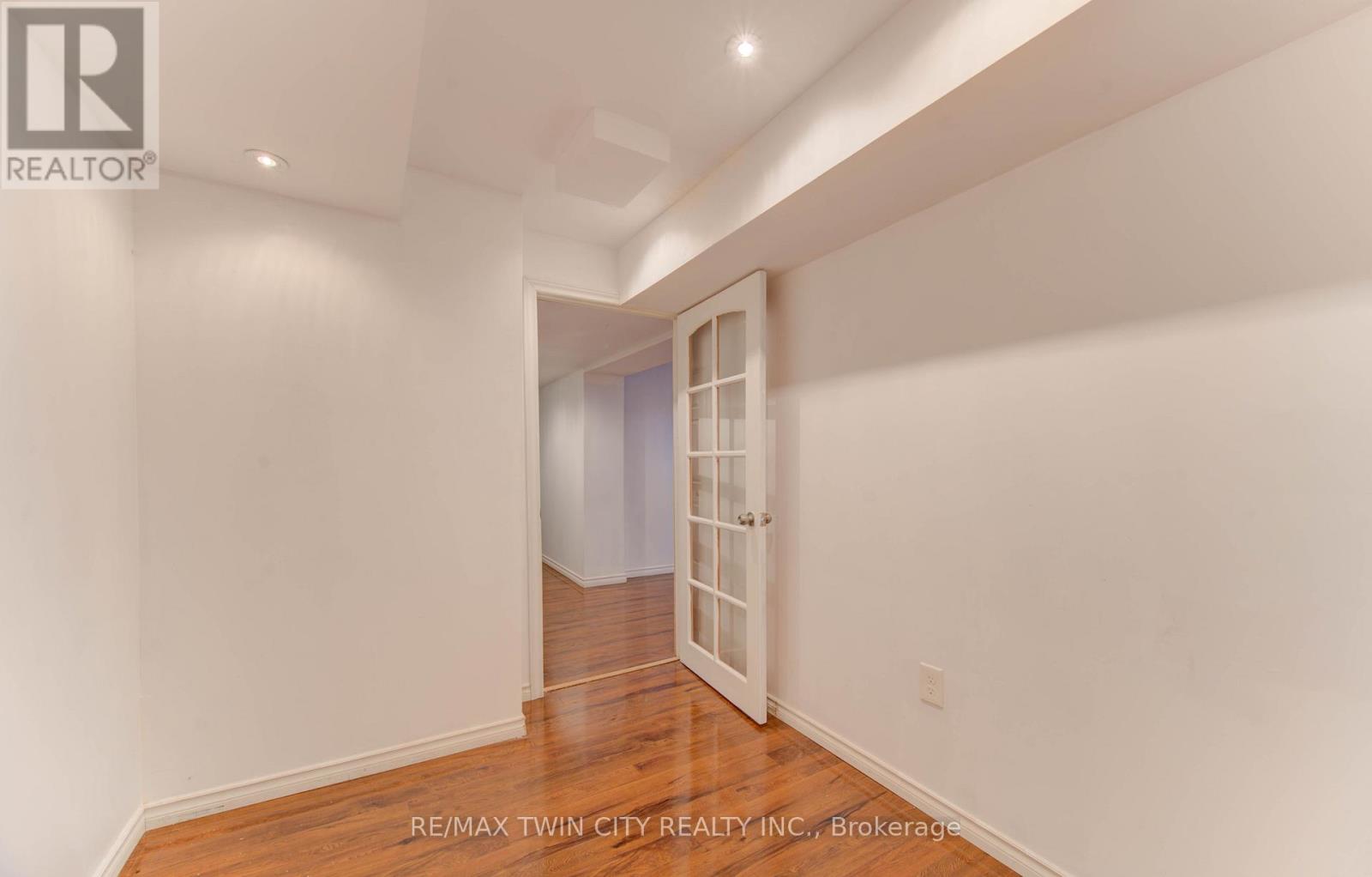 82 Trowbridge Street, Woolwich, Ontario  N0B 1M0 - Photo 19 - X12493038