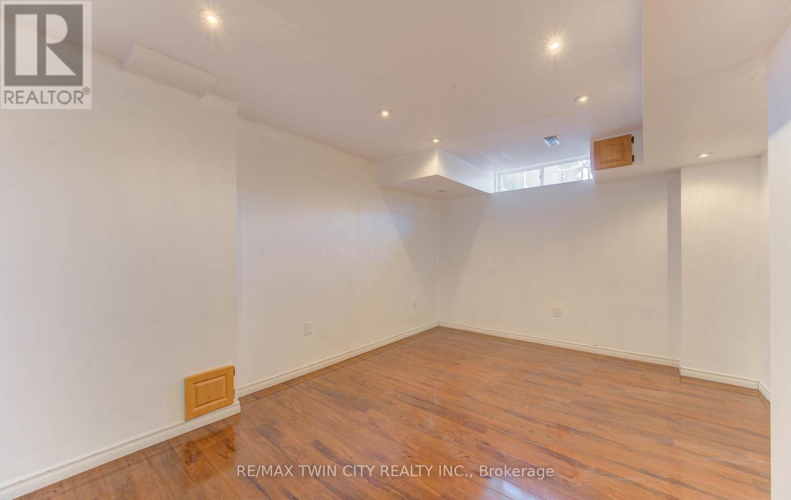 82 Trowbridge Street, Woolwich, Ontario  N0B 1M0 - Photo 20 - X12493038