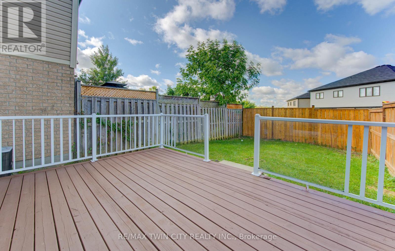 82 Trowbridge Street, Woolwich, Ontario  N0B 1M0 - Photo 25 - X12493038