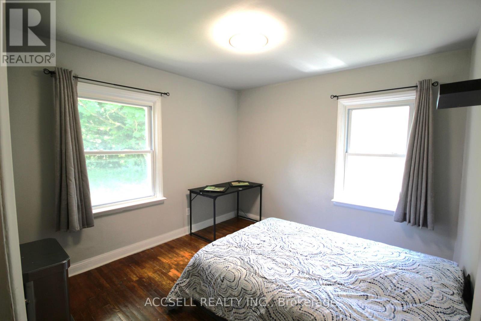 478 Mccormick Boulevard, London East, Ontario  N5W 4C5 - Photo 6 - X12493062