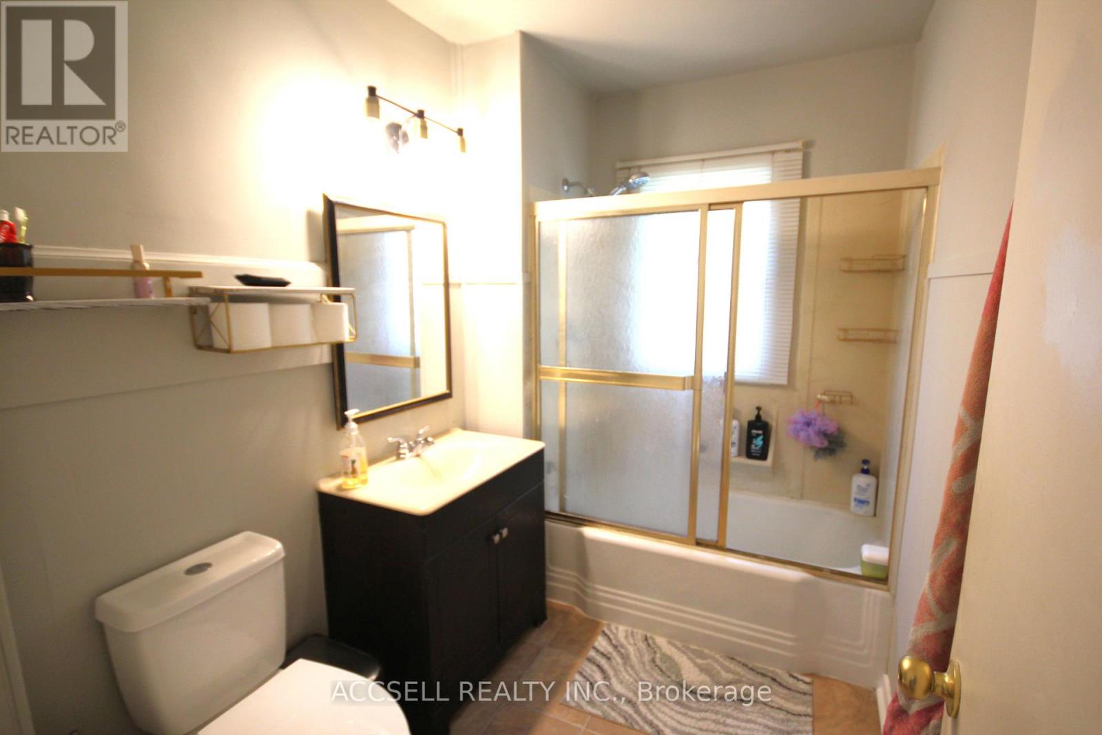 478 Mccormick Boulevard, London East, Ontario  N5W 4C5 - Photo 7 - X12493062