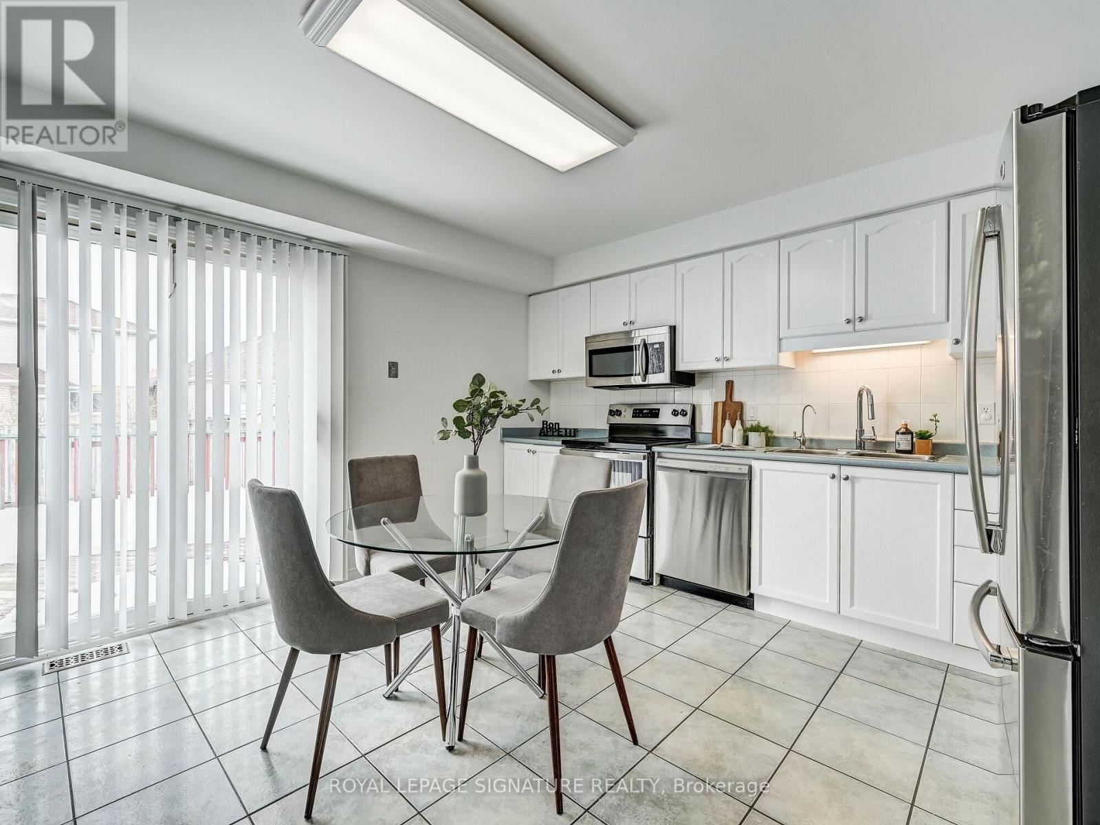 23 Beaverton Drive, Hamilton, Ontario  L8W 3K9 - Photo 27 - X12493110