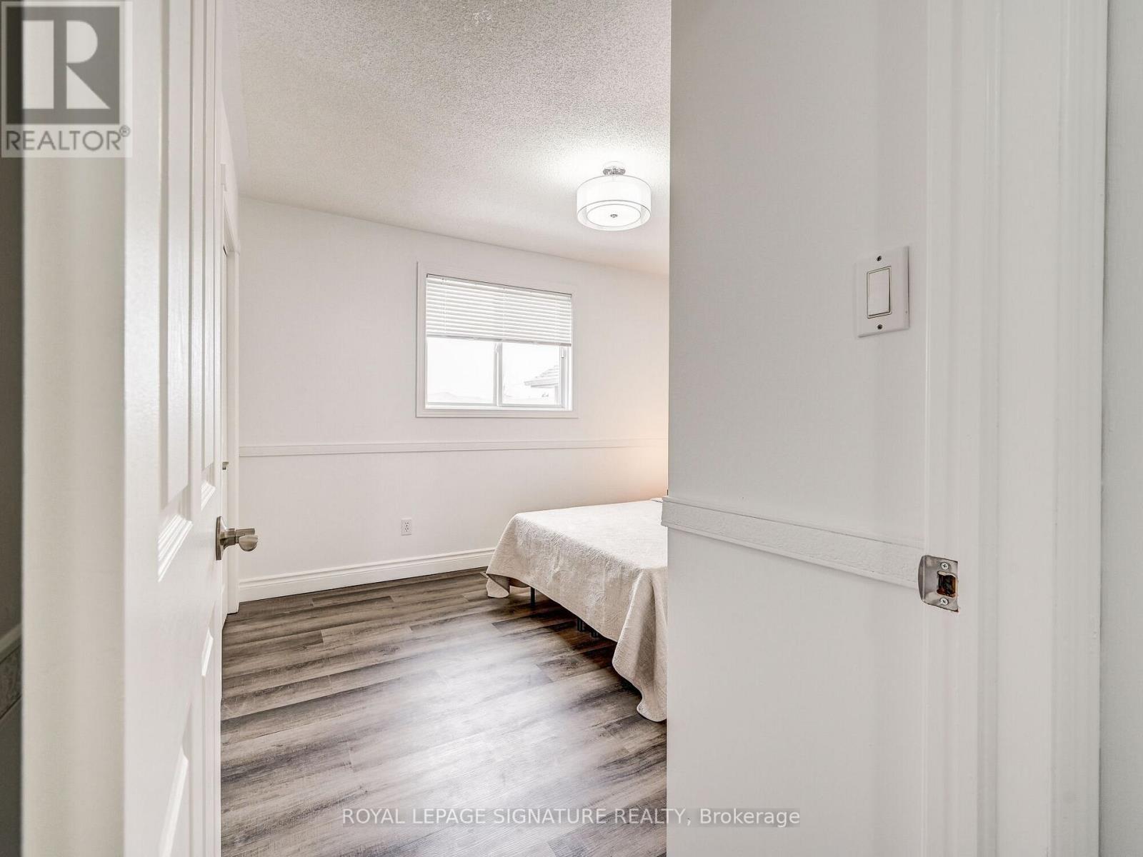 23 Beaverton Drive, Hamilton, Ontario  L8W 3K9 - Photo 39 - X12493110