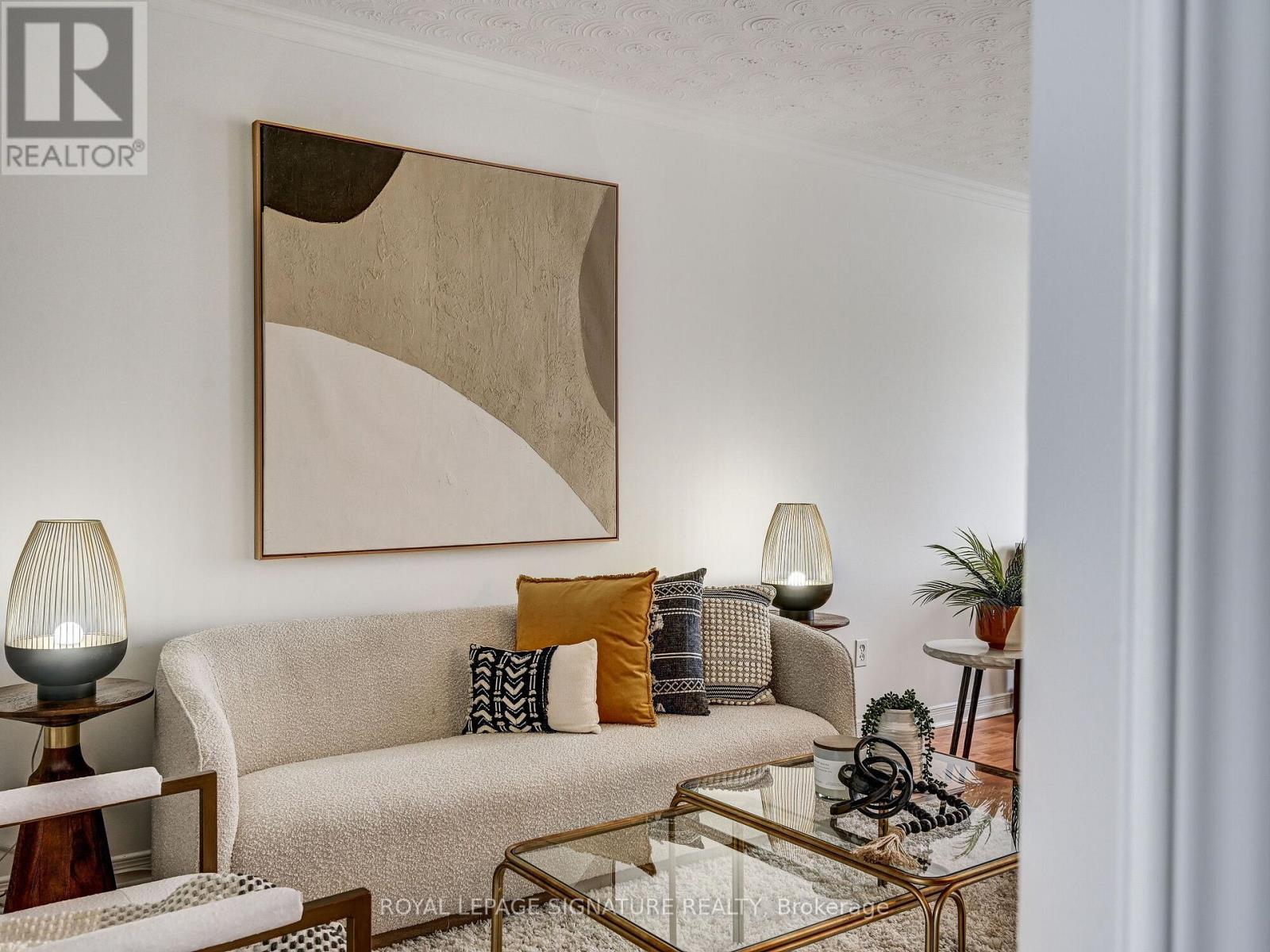 23 Beaverton Drive, Hamilton, Ontario  L8W 3K9 - Photo 9 - X12493110