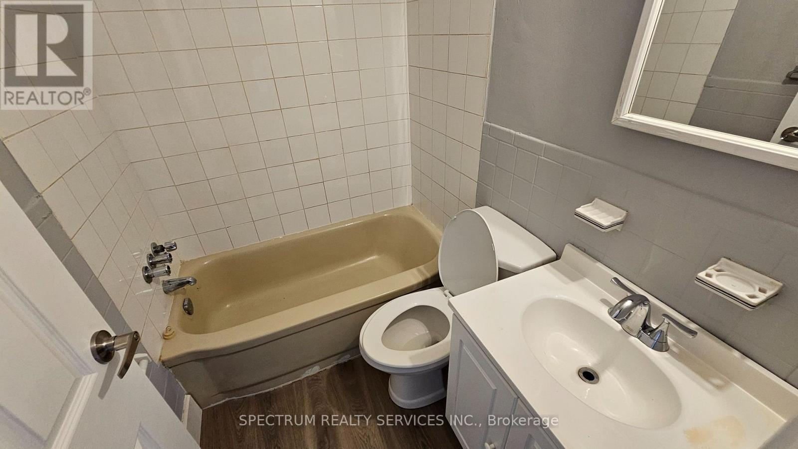 309 - 1170 Hamilton Road, London East, Ontario  N5W 1A9 - Photo 7 - X12493118