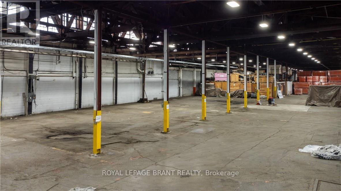 B - 148 Mohawk Street, Brantford, Ontario  N3S 7G5 - Photo 47 - X12493224