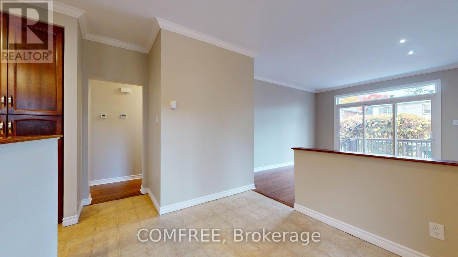 253 Goulburn Avenue, Ottawa, Ontario  K1N 8E5 - Photo 17 - X12486328