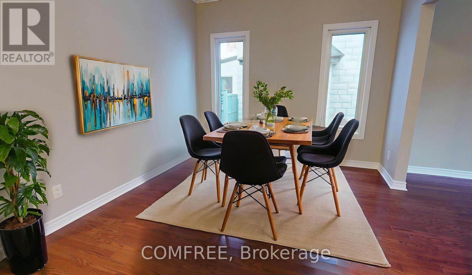 253 Goulburn Avenue, Ottawa, Ontario  K1N 8E5 - Photo 12 - X12486328