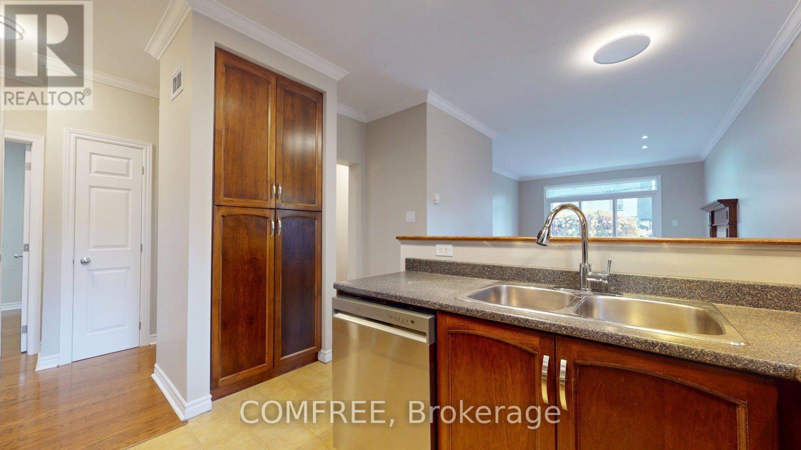 253 Goulburn Avenue, Ottawa, Ontario  K1N 8E5 - Photo 16 - X12486328