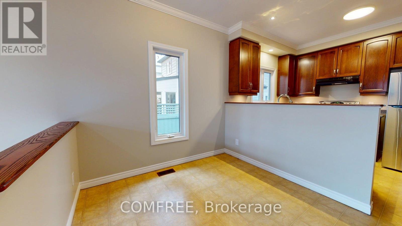 253 Goulburn Avenue, Ottawa, Ontario  K1N 8E5 - Photo 18 - X12486328