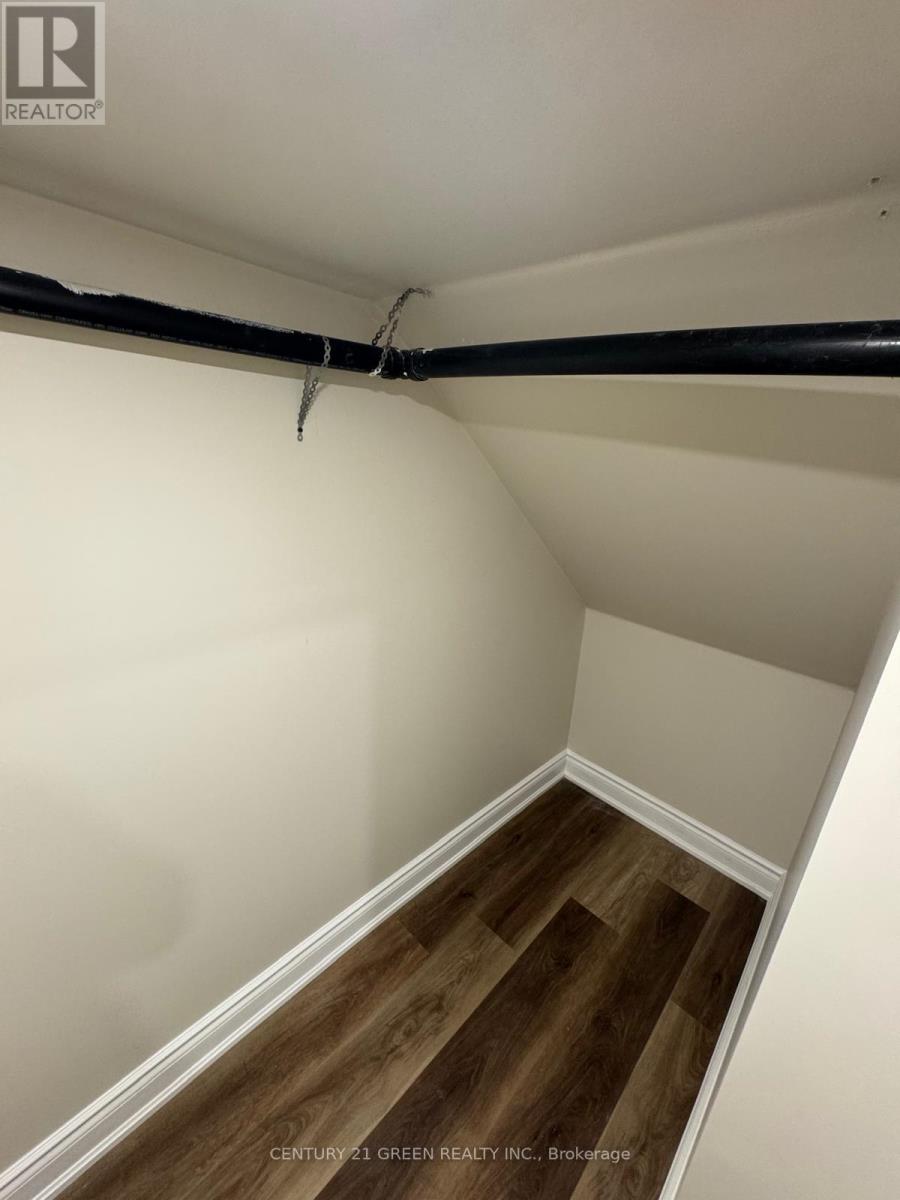 #2 - 18 Coulterville Drive, Caledon, Ontario  L7C 1Z9 - Photo 17 - W12488902