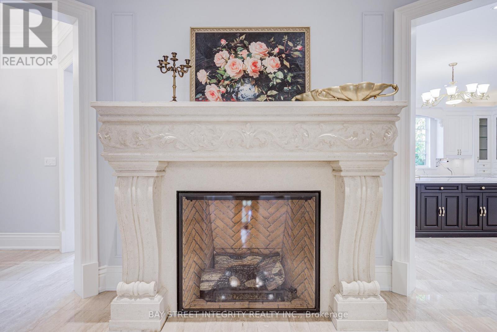 9 Highland Court, Aurora, Ontario  L4G 2S9 - Photo 9 - N12484977