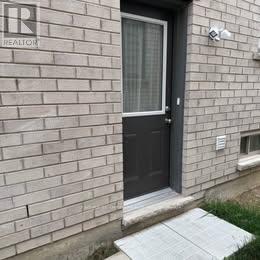 #2 - 18 Coulterville Drive, Caledon, Ontario  L7C 1Z9 - Photo 3 - W12488902