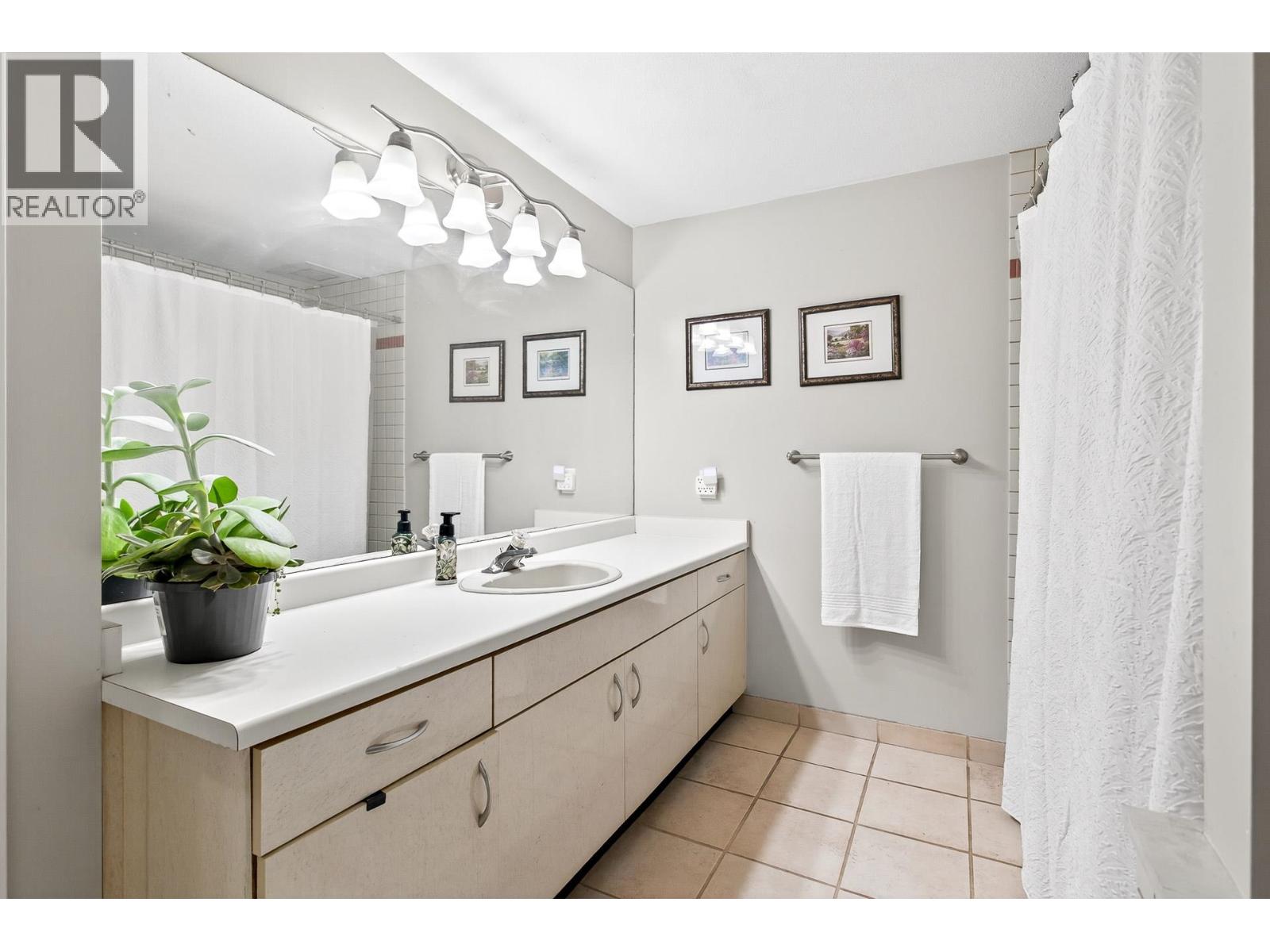 305 2733 Atlin Place, Coquitlam, British Columbia  V3C 5B1 - Photo 19 - R3063383