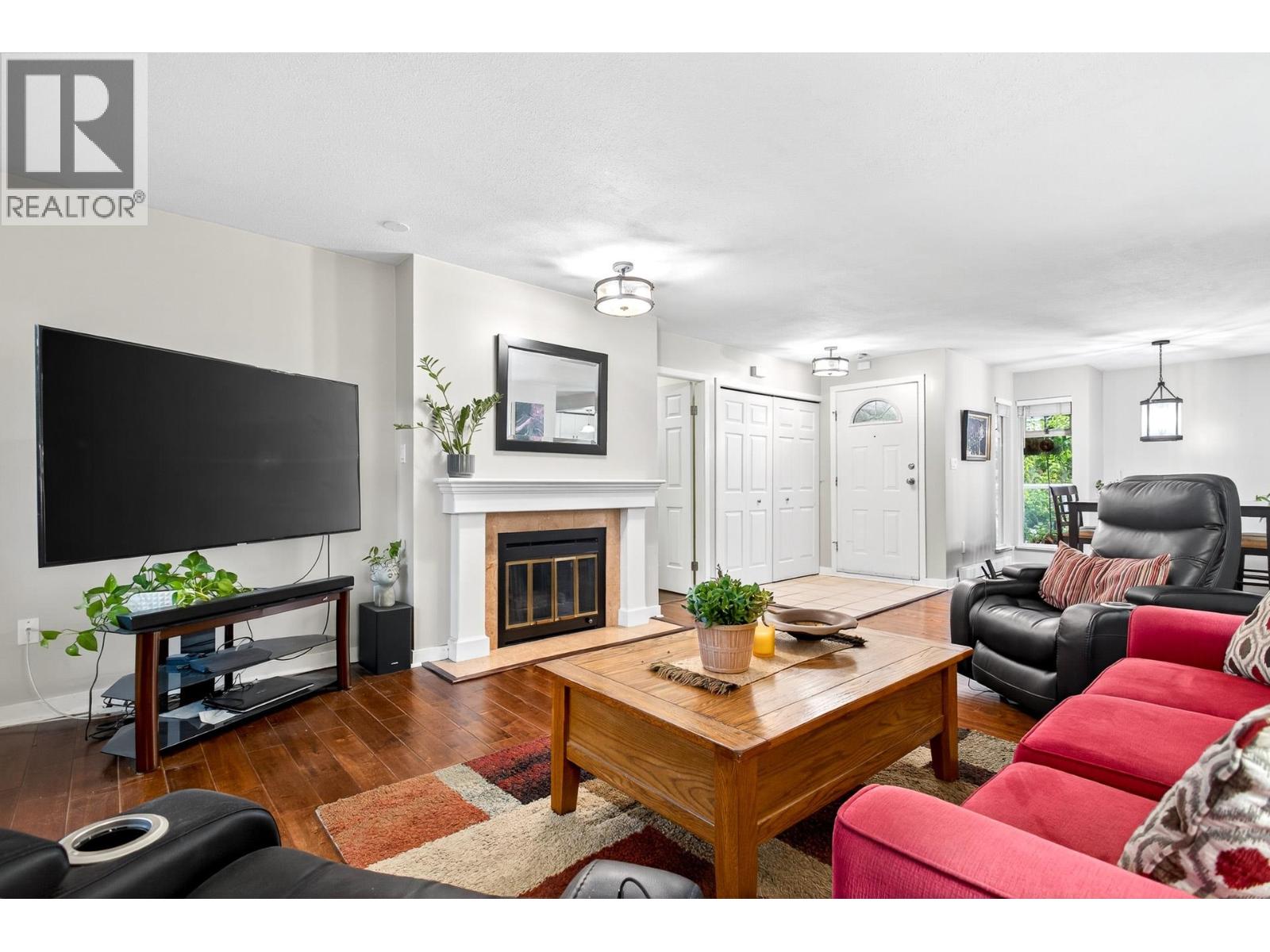 305 2733 Atlin Place, Coquitlam, British Columbia  V3C 5B1 - Photo 6 - R3063383