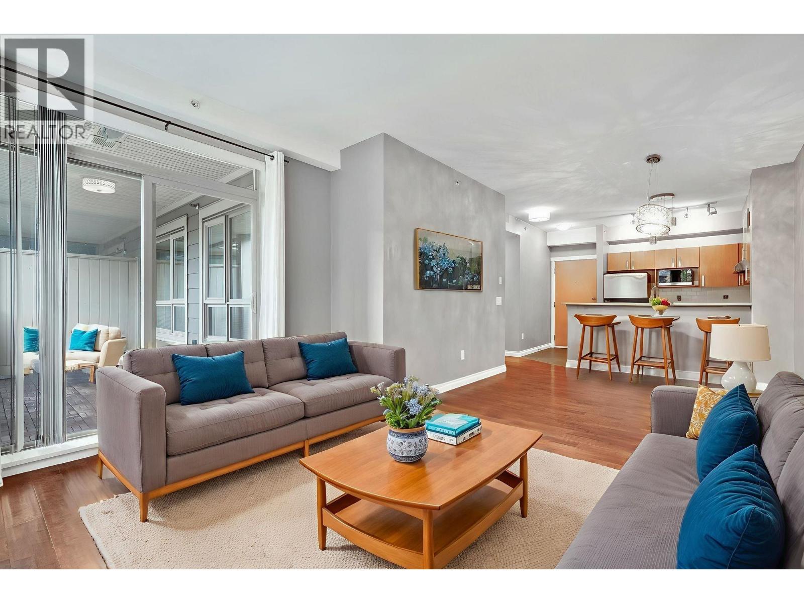 413 801 KLAHANIE DRIVE, Port Moody, British Columbia