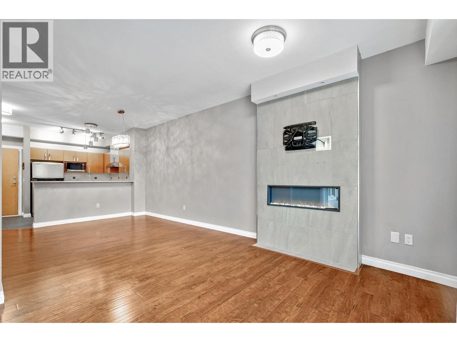 413 801 Klahanie Drive, Port Moody, British Columbia V3H 5K4 - Photo 12 - R3063402