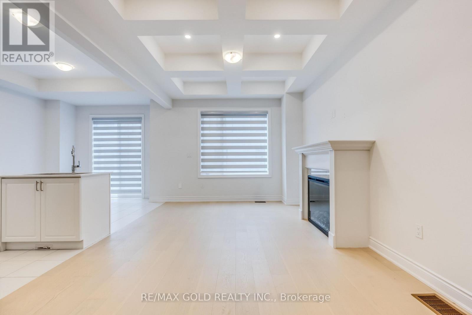 1250 Anthonia Trail, Oakville, Ontario  L6H 7Y7 - Photo 7 - W12492482