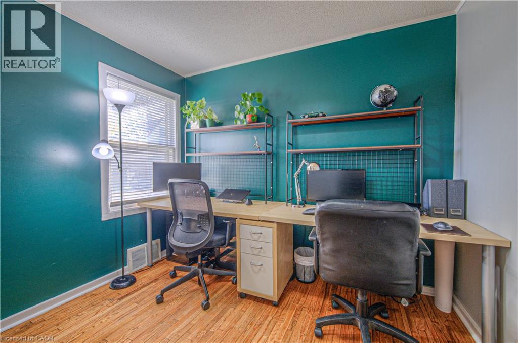 220 Schlueter Drive, Cambridge, Ontario  N3H 4B5 - Photo 13 - 40784247