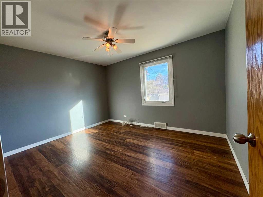 413 23 Street S, Lethbridge, Alberta  T1J 3M8 - Photo 11 - A2250123