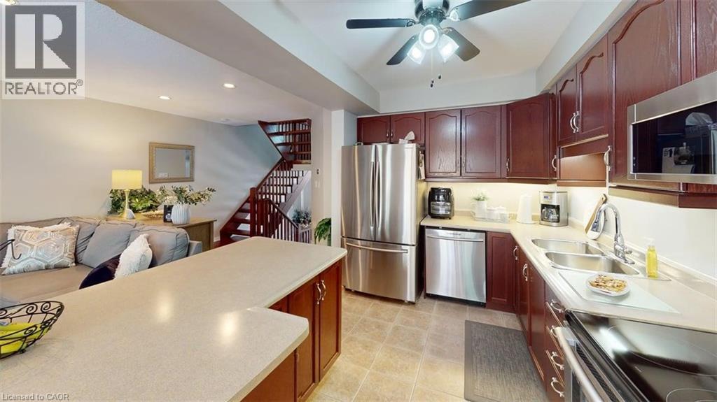 348 Highland Road W Unit# 3, Stoney Creek, Ontario  L8J 3W5 - Photo 11 - 40731152