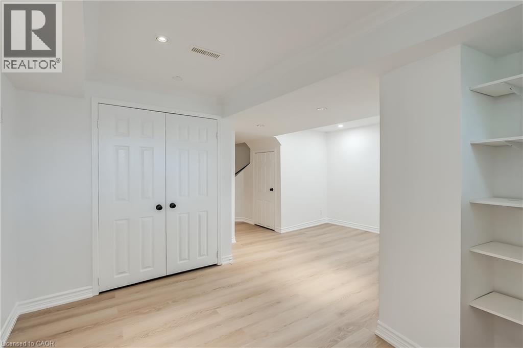 1240 Westview Terrace Unit# 87, Oakville, Ontario  L6M 3M4 - Photo 18 - 40758446