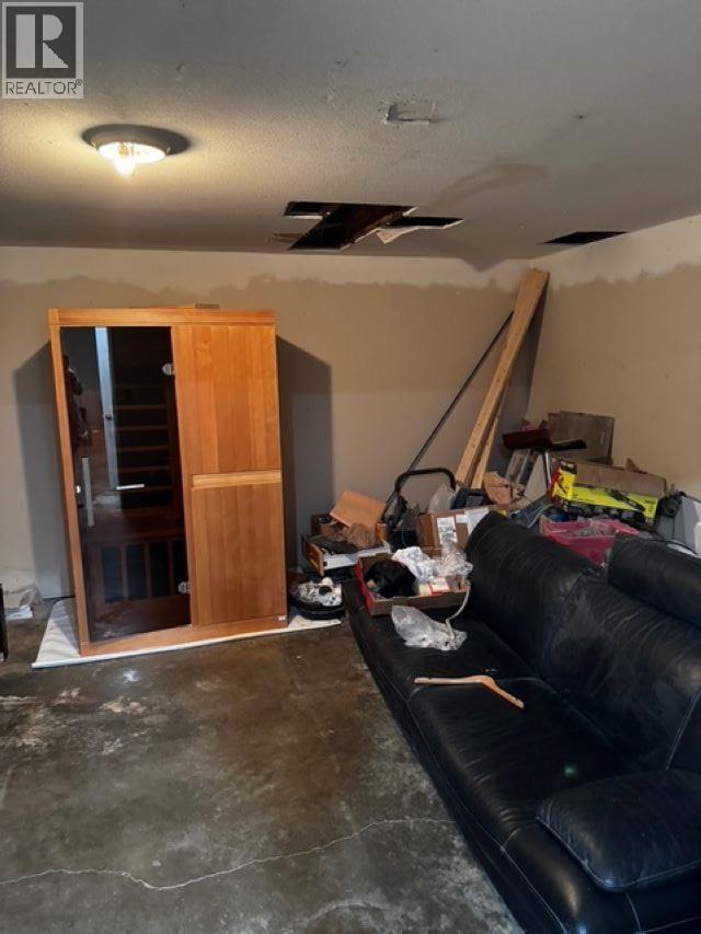 6300 Samron Road, Sechelt, British Columbia  V2C 1Y1 - Photo 28 - R3063384