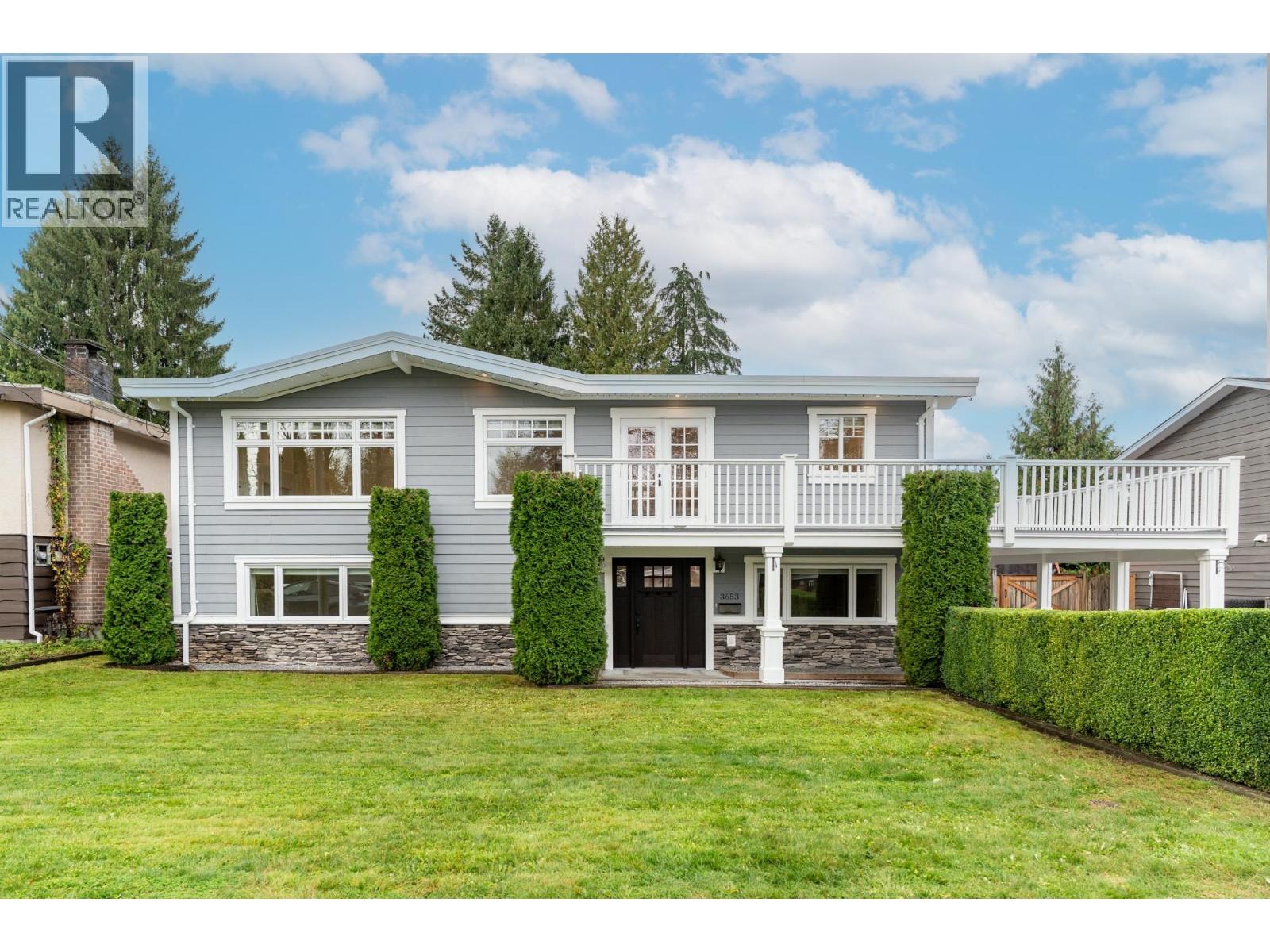 3653 ST. THOMAS STREET, Port Coquitlam, British Columbia