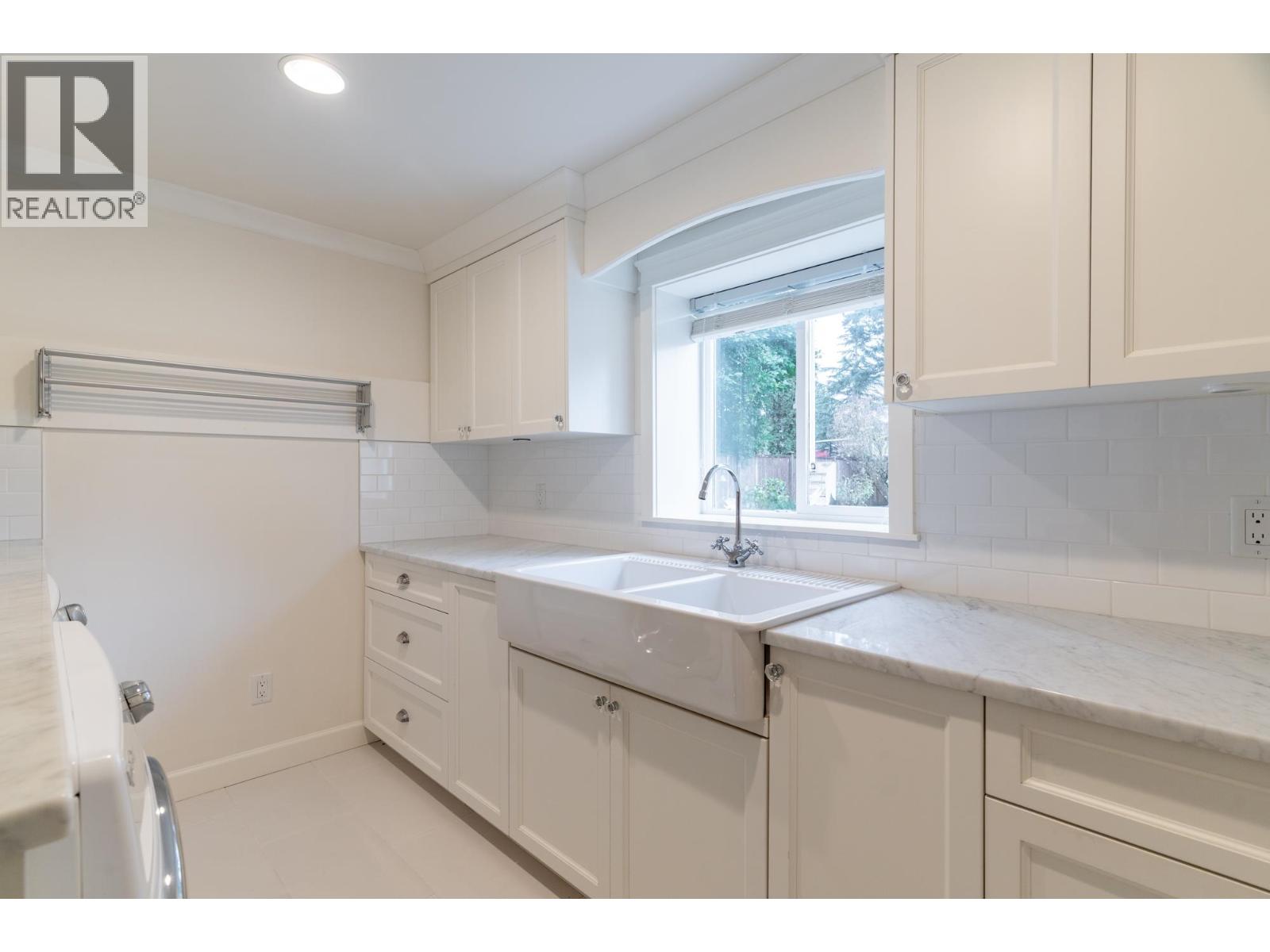 3653 St. Thomas Street, Port Coquitlam, British Columbia  V3B 2Y9 - Photo 34 - R3063386