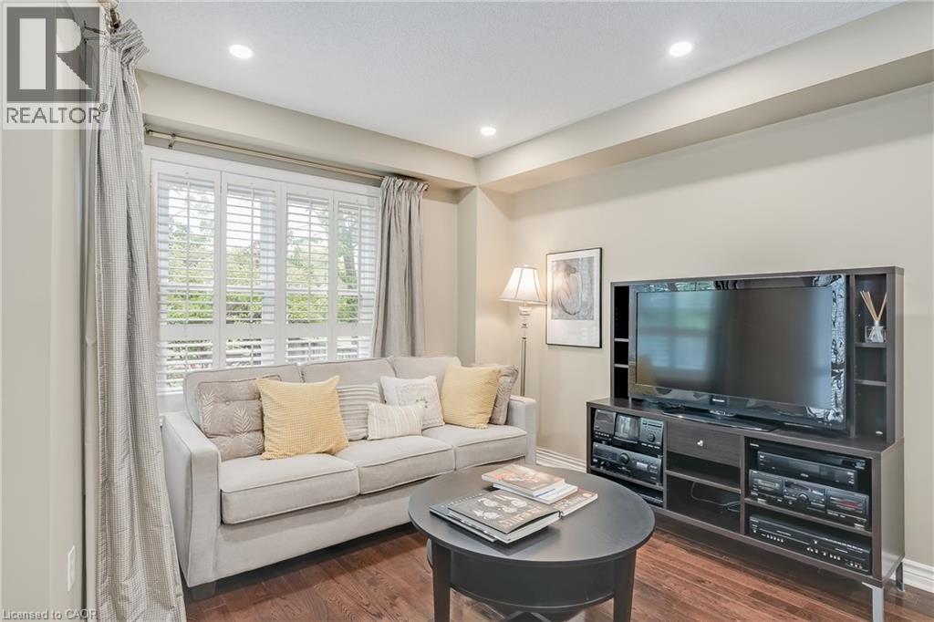 1240 Westview Terrace Unit# 87, Oakville, Ontario  L6M 3M4 - Photo 6 - 40758446