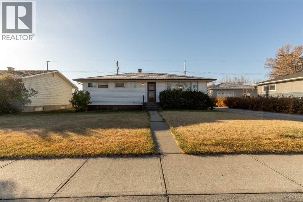 452 27 Street, Fort Macleod, Alberta