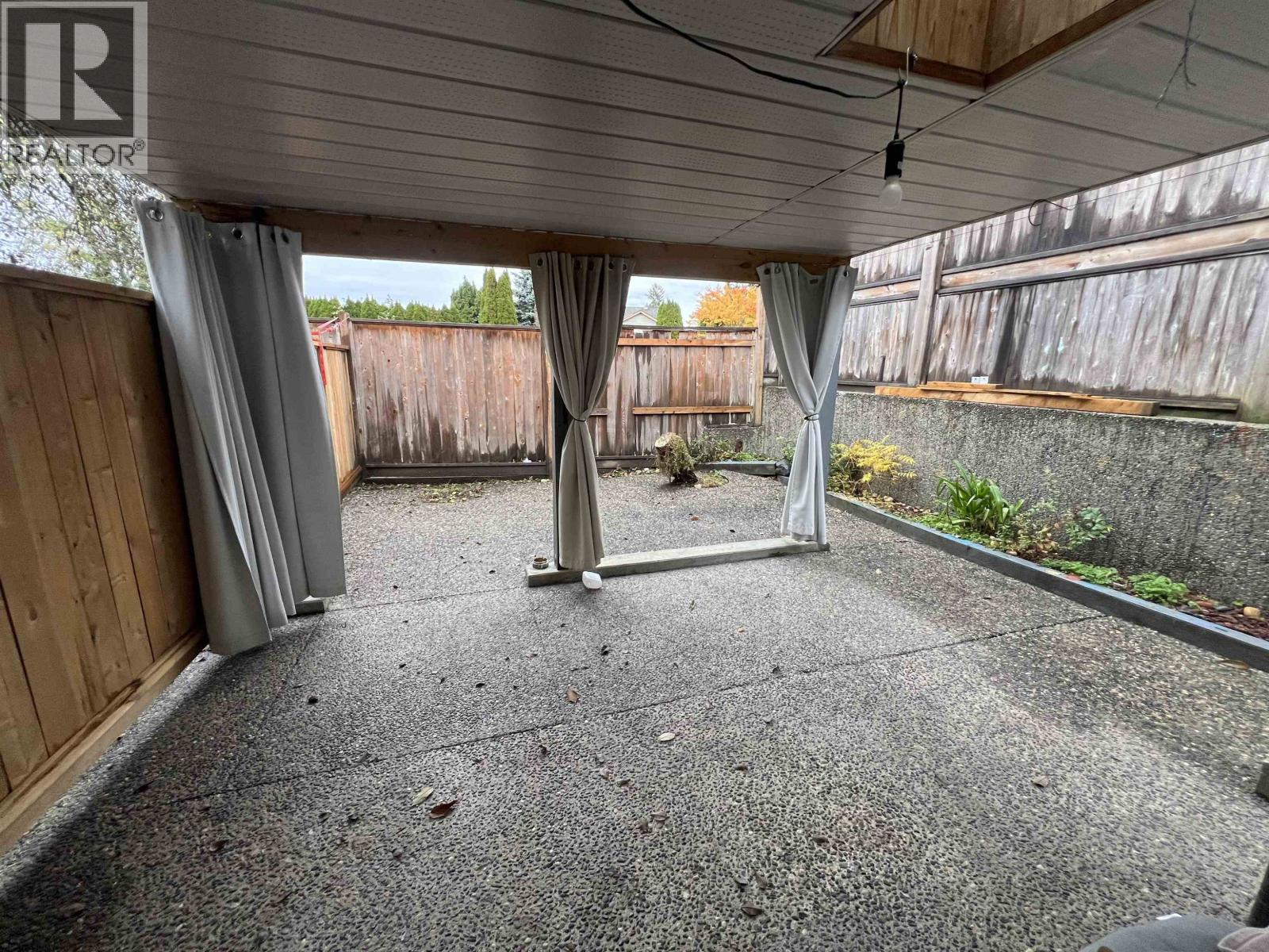 23007 Reid Avenue, Maple Ridge, British Columbia  V2X 0C2 - Photo 17 - R3063412