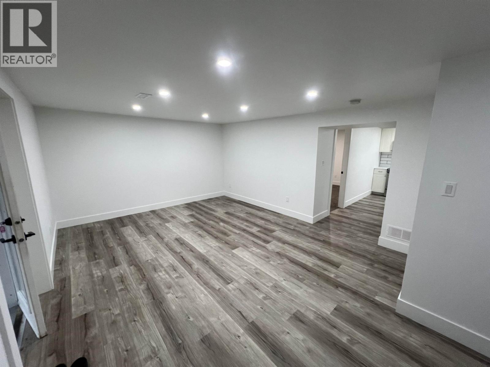 23007 Reid Avenue, Maple Ridge, British Columbia  V2X 0C2 - Photo 3 - R3063412