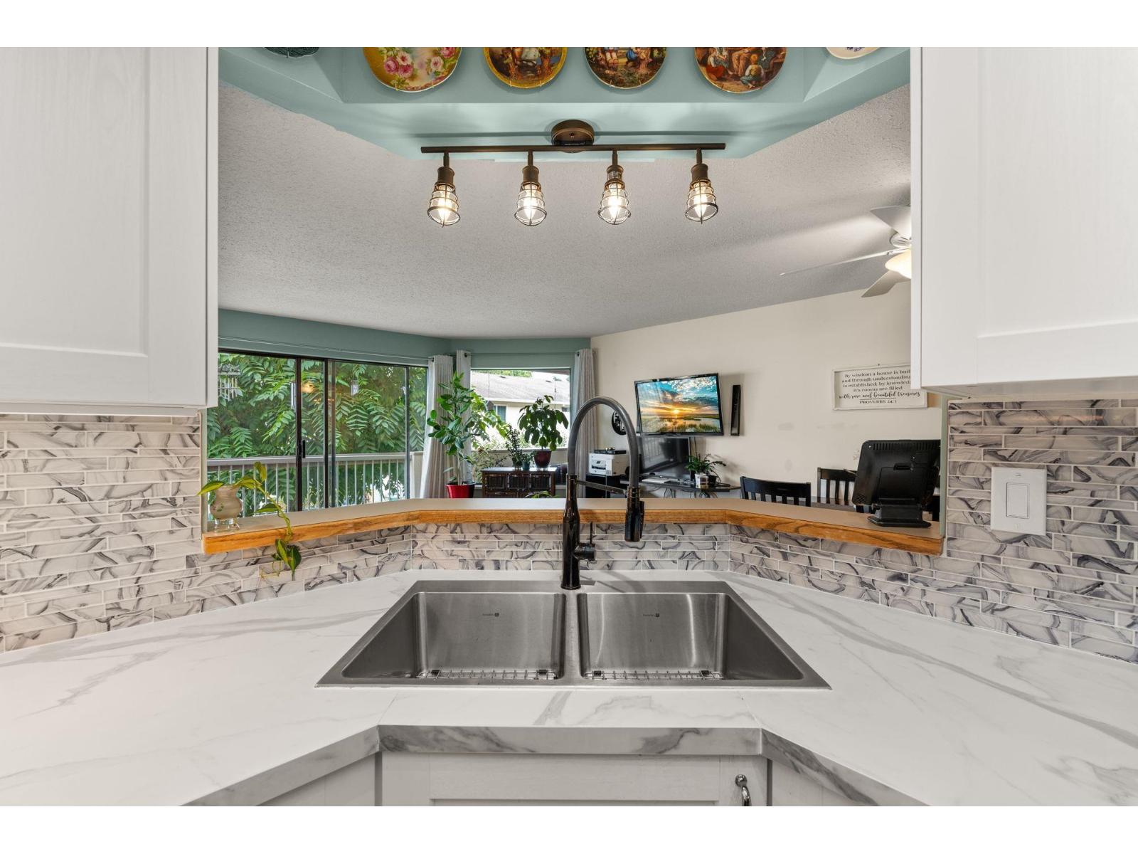 109 33233 E Bourquin Crescent, Abbotsford, British Columbia  V2S 1Y2 - Photo 16 - R3049218