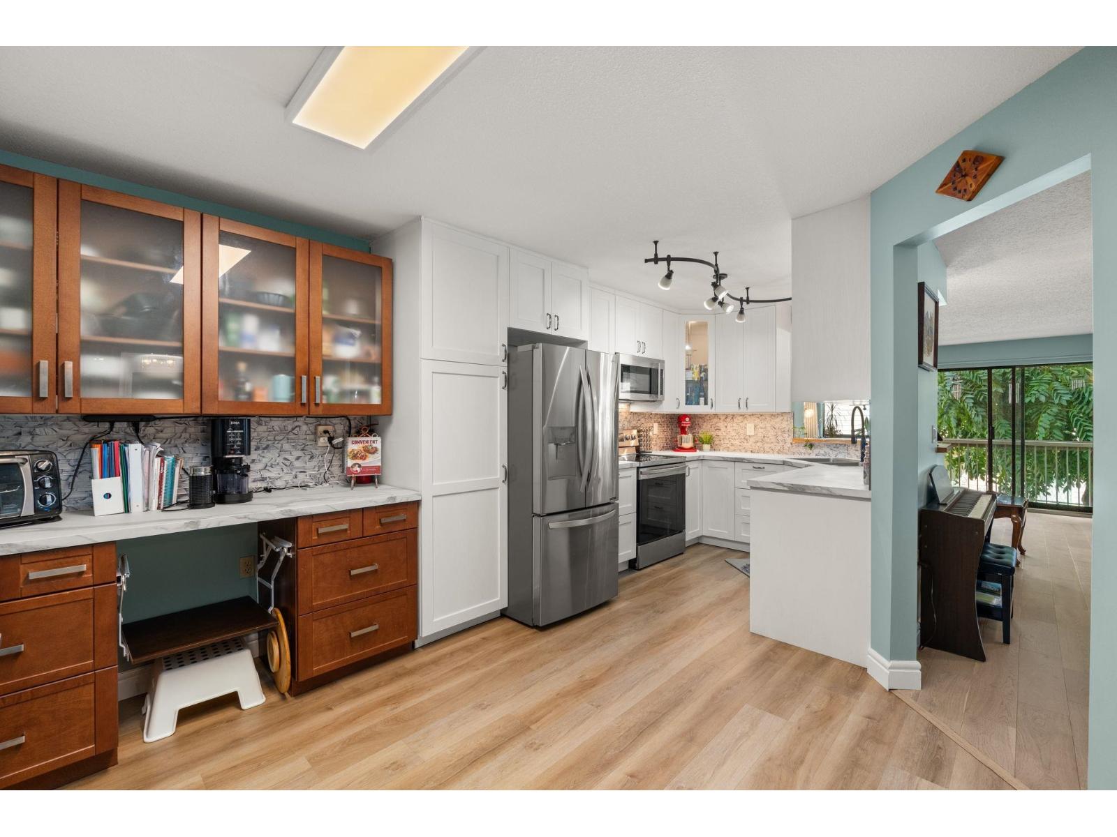 109 33233 E Bourquin Crescent, Abbotsford, British Columbia  V2S 1Y2 - Photo 14 - R3049218