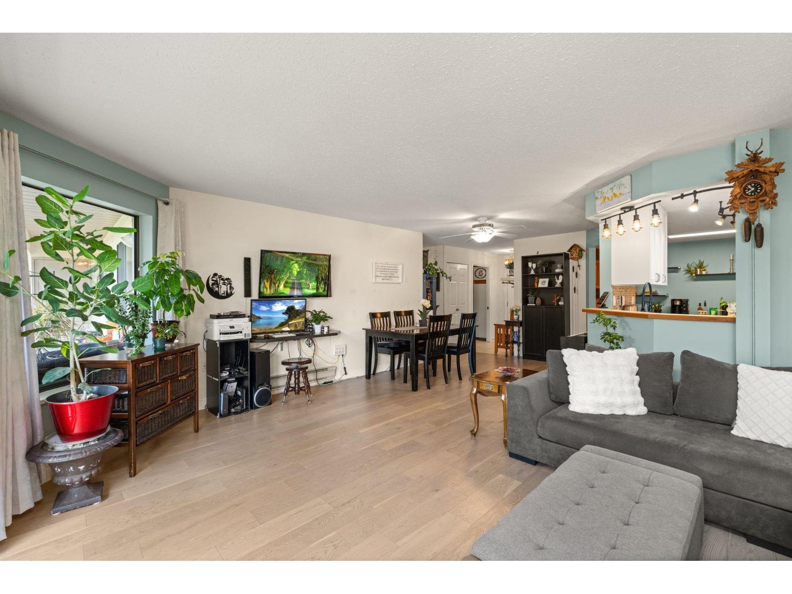 109 33233 E Bourquin Crescent, Abbotsford, British Columbia  V2S 1Y2 - Photo 5 - R3049218