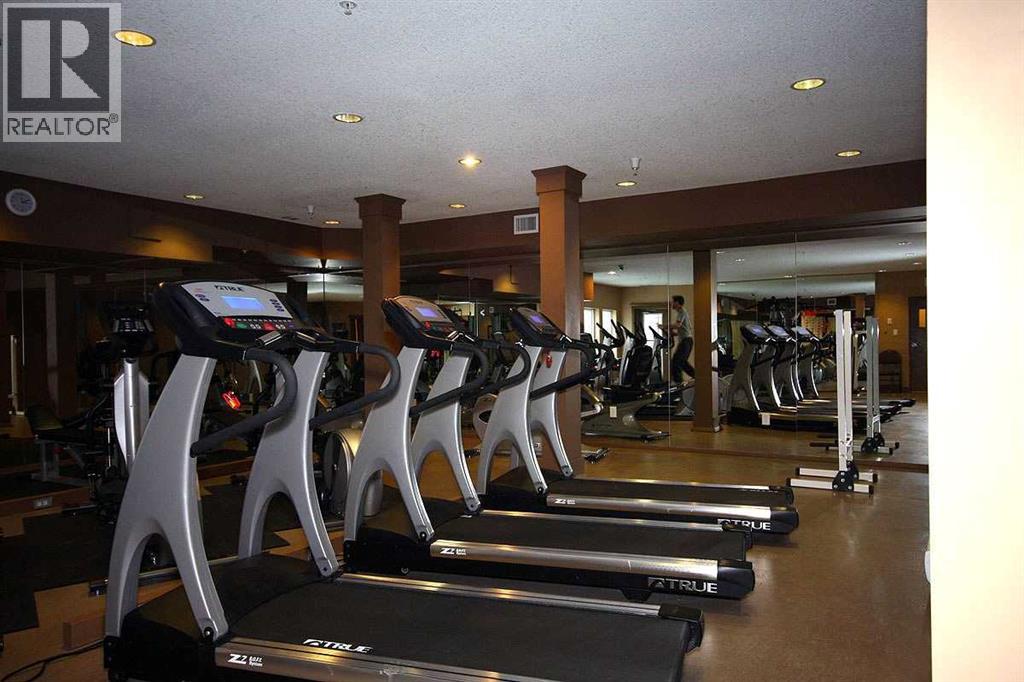 518, 30 Discovery Ridge Close Sw, Calgary, Alberta  T3H 5X5 - Photo 18 - A2261593