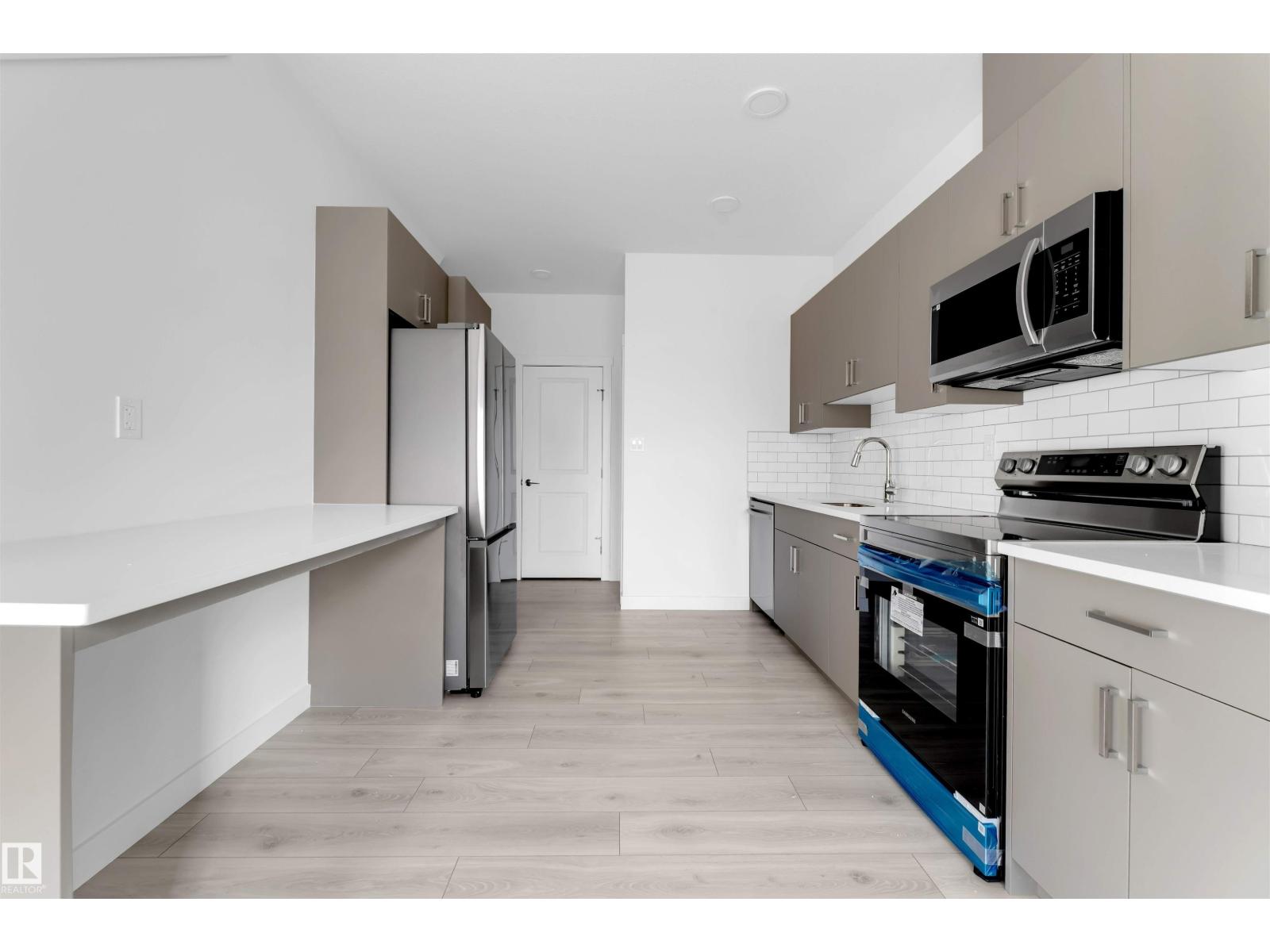 #19 7110 Keswick Cm Sw Sw, Edmonton, Alberta  T6W 5P7 - Photo 8 - E4464083