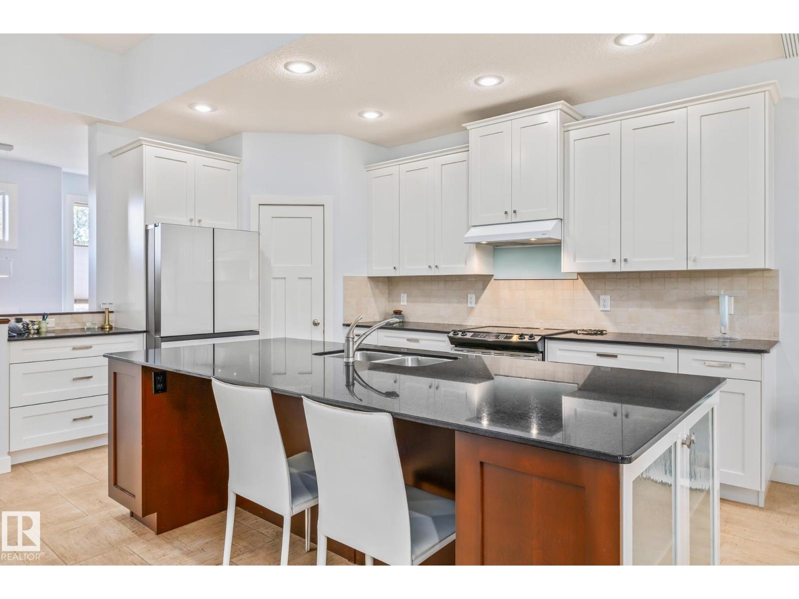 542 Ridgeland Way, Sherwood Park, Alberta  T8A 3A5 - Photo 2 - E4464085