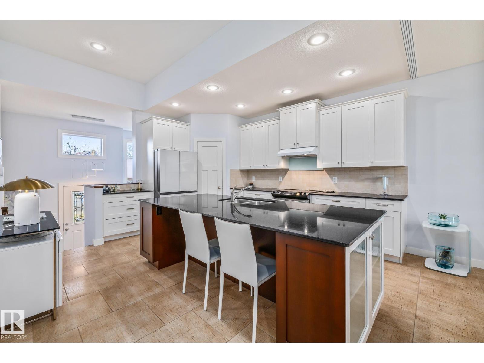 542 Ridgeland Way, Sherwood Park, Alberta  T8A 3A5 - Photo 4 - E4464085